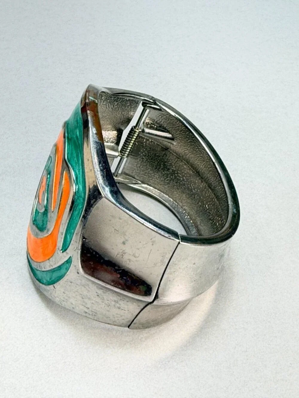 Modern Wide Enamel Hinged Bangle Bracelet Silver Tone Orange Green Abstract